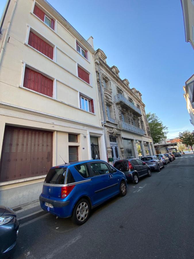 Le Fifties Apartment Vichy Exterior photo